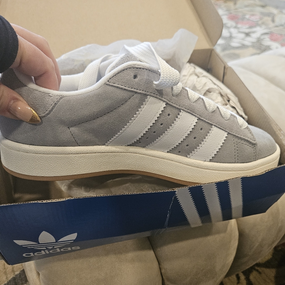 Adidas Campus 00s